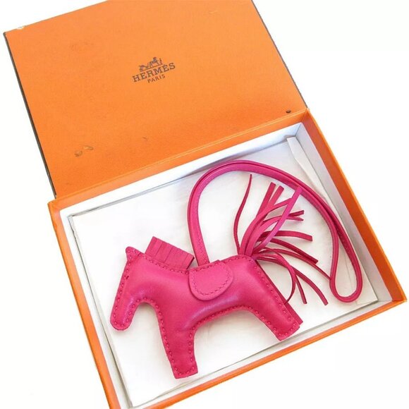 Auth HERMES Rodeo PM charm Rose purple Agneau Milo - Picture 5 of 16